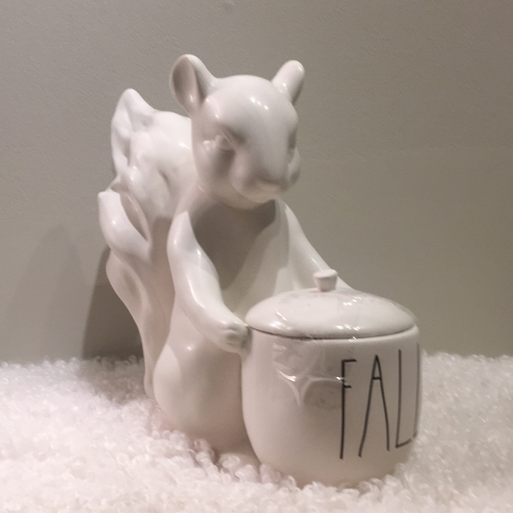 Rae dunn Fall Squirrel Acorn Canister